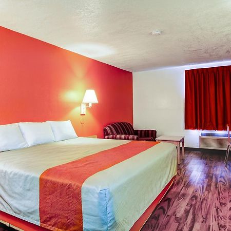 Motel 6-Columbia, Mo - East Eksteriør billede